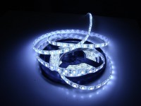 STRIP LED STRISCIA BIANCO CALDO 5M 300SMD5050 TOTALMENTE IMPERMEABILE IP67 